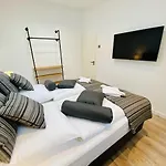 Ich Will Ans Apartment
